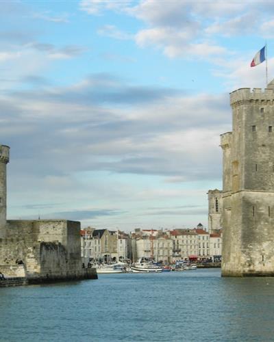 Hôtel des Francs Garçons - Saint-Sauvant